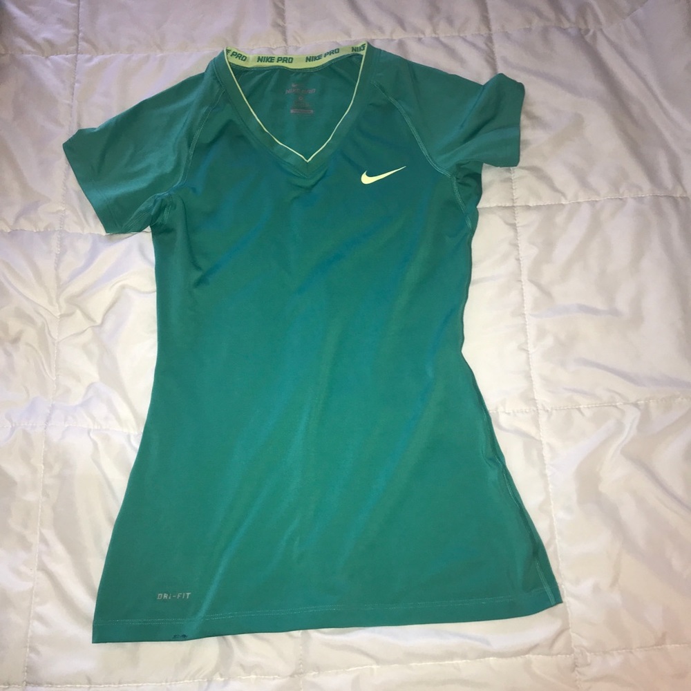 Nike Dri-Fit Workout Shirt